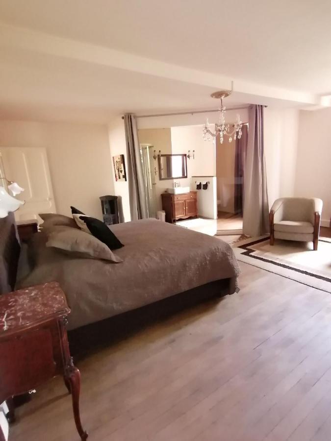 Authentieke Franse Kamer. Melay  Exterior foto