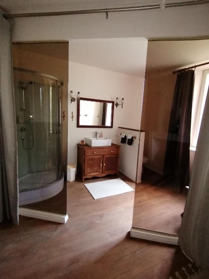 Authentieke Franse Kamer. Melay  Exterior foto
